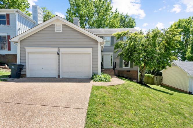 520 Fairhaven Ct, Nashville, TN