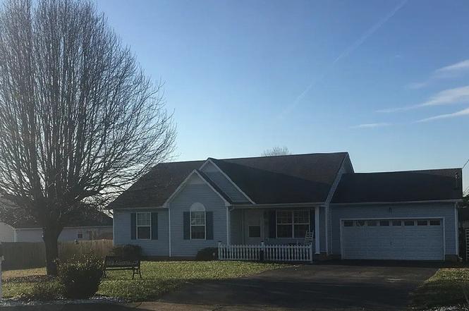 1706 Brittany Ct, Columbia, TN