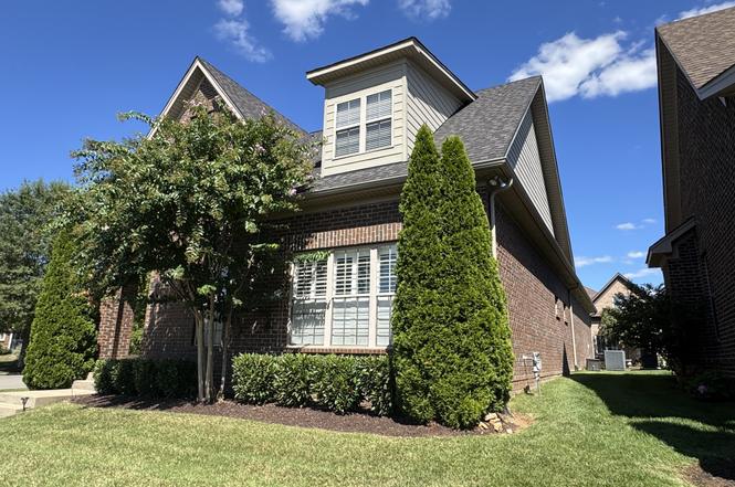 1103 S Mcmahan Dr, Gallatin, TN