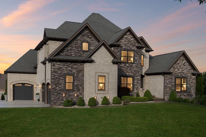 2957 Gatewood Ln, Clarksville, TN