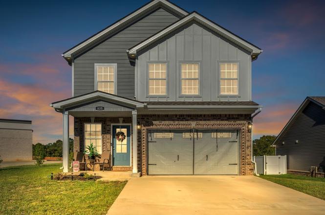 835 Karmaflux Way, Clarksville, TN