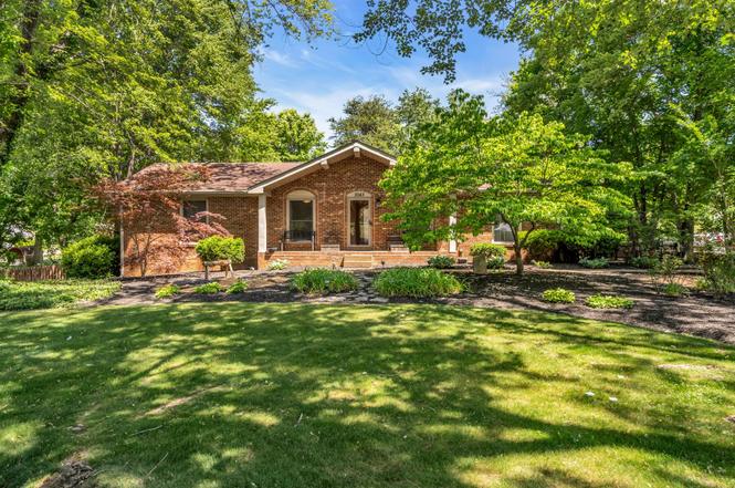 3043 Trough Springs Rd, Clarksville, TN