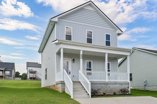 2667 Scott Dr, Clarksville, TN