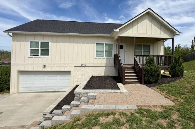 8315 Harvest Oak Ln, Chattanooga, TN