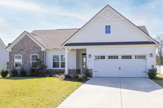 2111 Hideaway Ln, Murfreesboro, TN