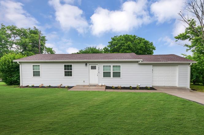 606 W 4th St, Columbia, TN
