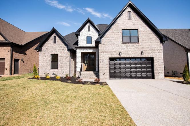 623 Hollow Wood Trl, Mount Juliet, TN