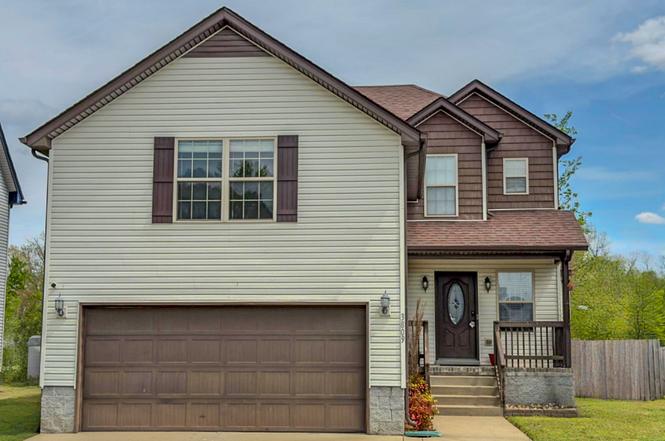3809 Suiter Rd, Clarksville, TN