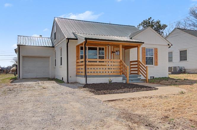 213 Mockingbird Dr, Columbia, TN