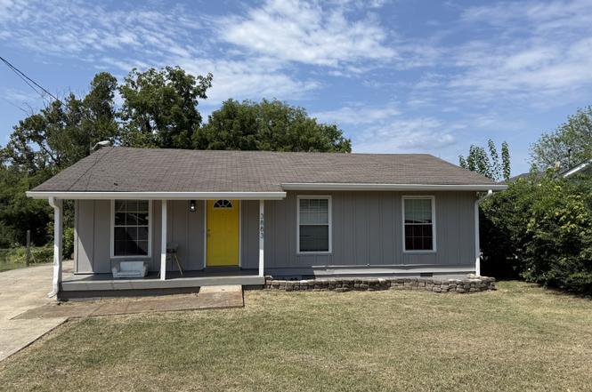 3883 Crouch Dr, Nashville, TN