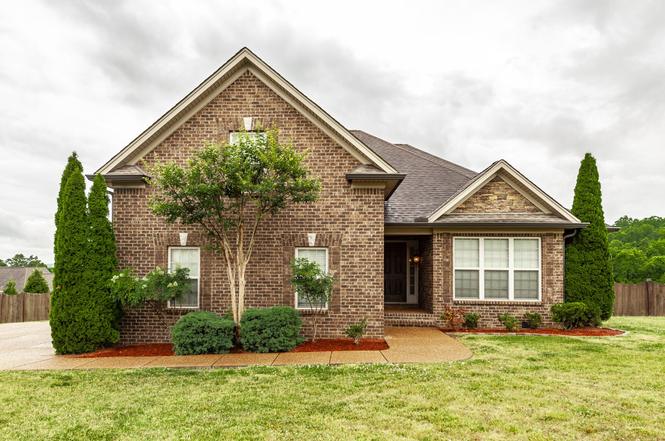 48 Harbor Pt, Lebanon, TN