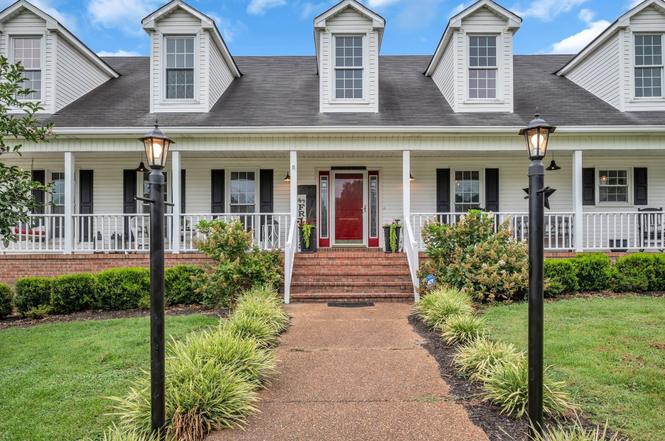 2712 Long Hollow Pike, Hendersonville, TN