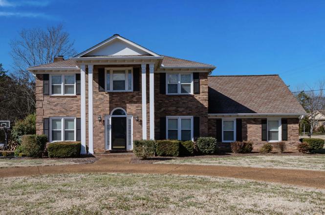2623 Charter Ct, Murfreesboro, TN