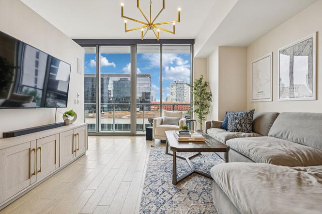 1212 Laurel St #301, Nashville, TN