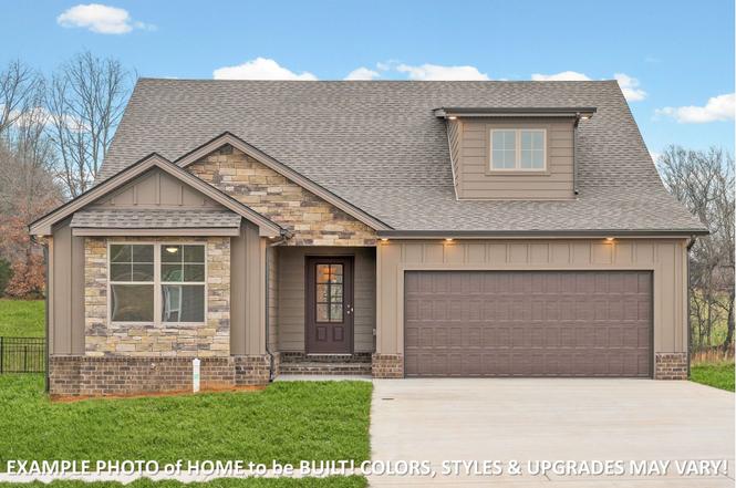 908 Bankside Dr, Clarksville, TN