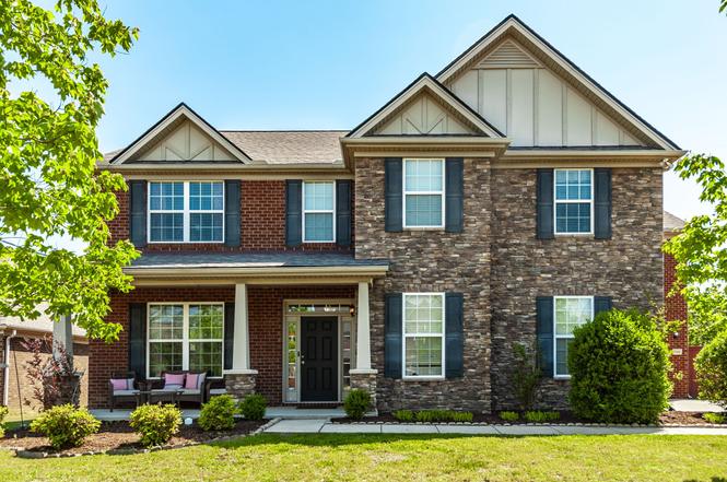 1006 Abberley Cir, Hendersonville, TN