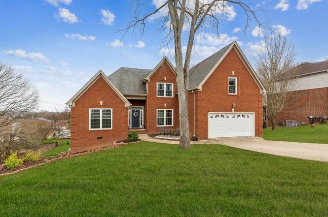 424 Westwood Dr, Smyrna, TN