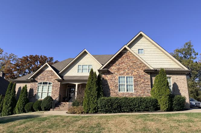 156 Copperstone Dr, Clarksville, TN