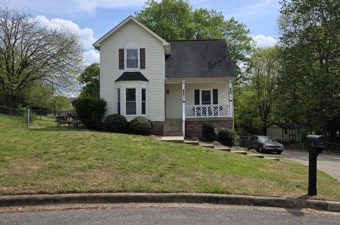 402 Boscobel Ct, Clarksville, TN