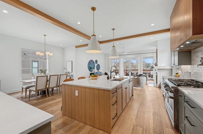 6412A Premier Dr, Nashville, TN