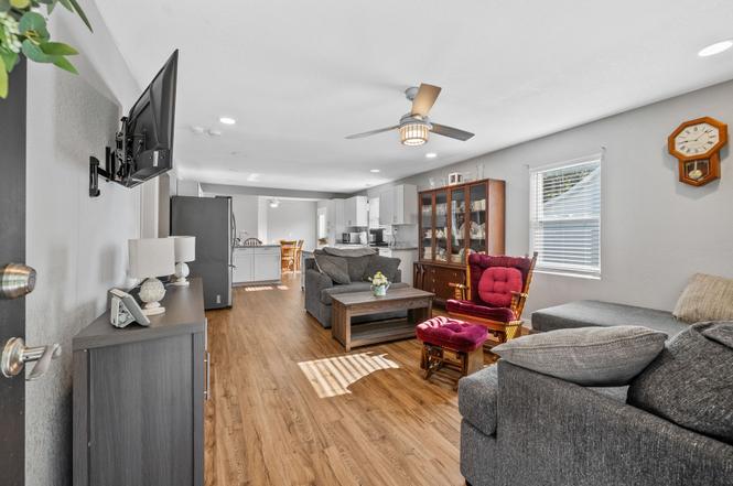 939 Shearor St, Clarksville, TN