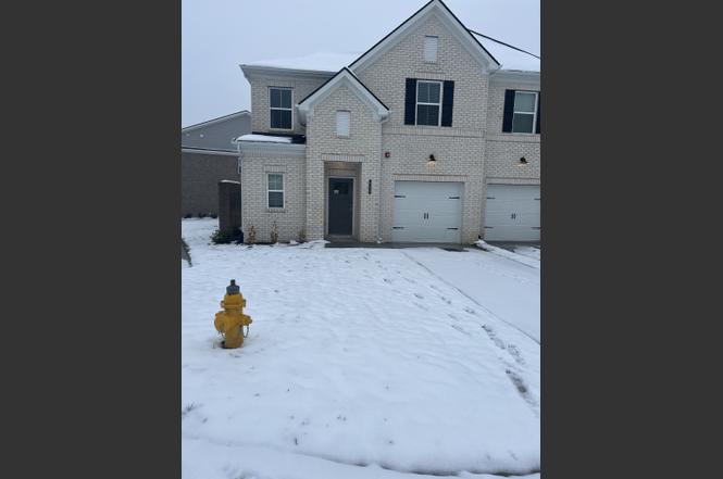 204 Douglas Bend Rd #804, Gallatin, TN