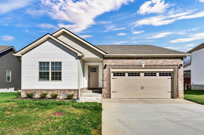 533 Lucky Ln, Clarksville, TN