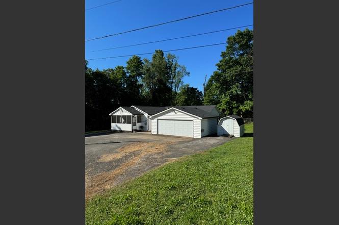 298 Tobacco Rd, Clarksville, TN