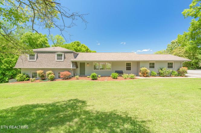 805 Butler Dr, Loudon, TN