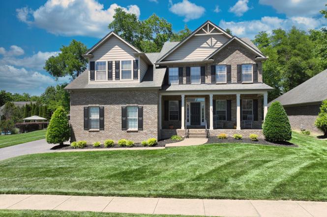 110 Hattie Ct, Hendersonville, TN