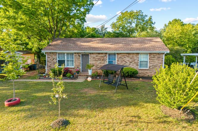105 Bellamy Ct, Clarksville, TN