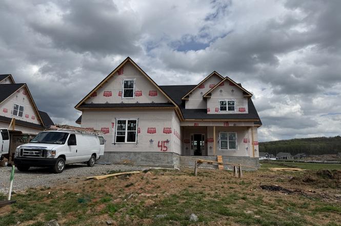 2708 Canton Dr, Murfreesboro, TN
