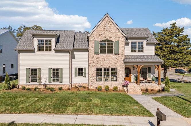 304 Bridge Ave, Murfreesboro, TN