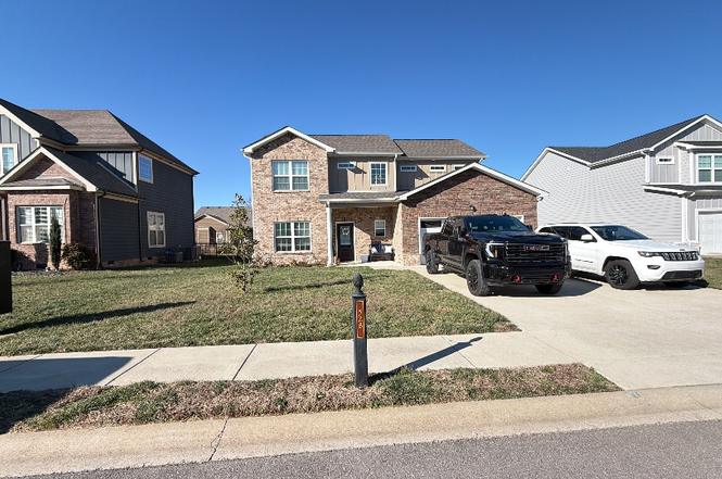 528 Dexter Dr, Clarksville, TN