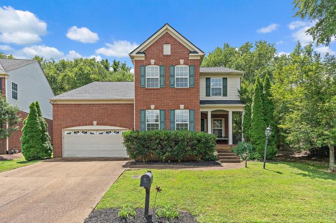 821 Holt Grove Ct, Nashville, TN