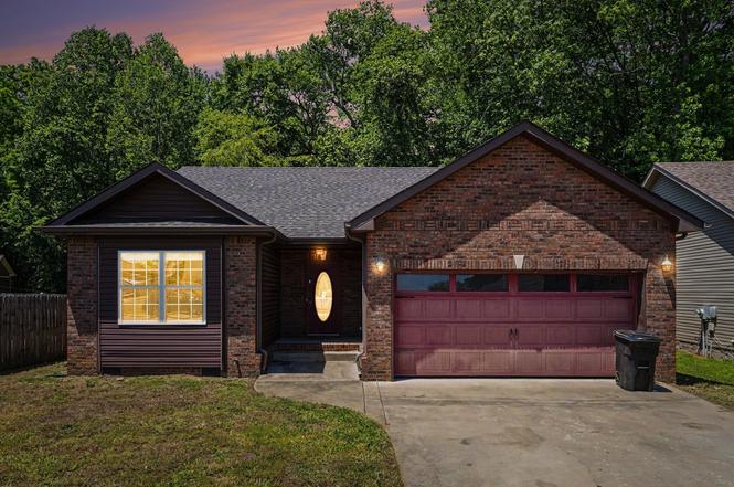 598 Cameo Ct, Clarksville, TN