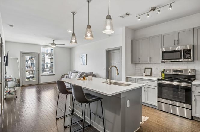 1638 54th Ave N #202, Nashville, TN
