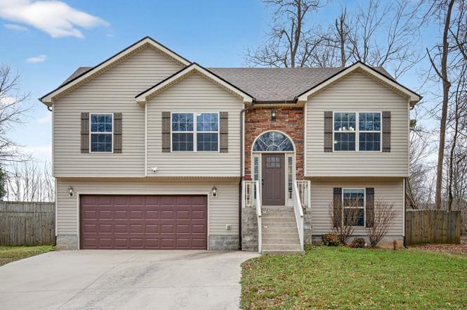 1684 Putnum Dr, Clarksville, TN