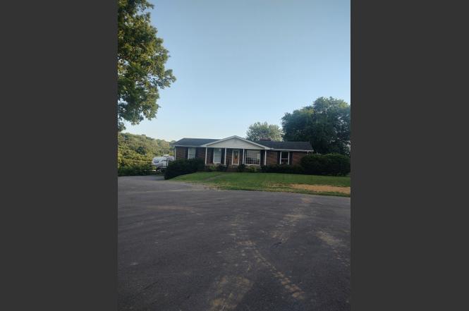 6518 Firestone Ct, Nashville, TN