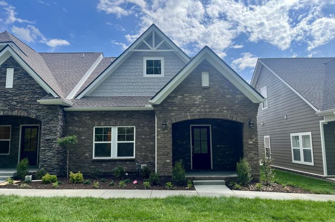 734 Coburg St, Gallatin, TN