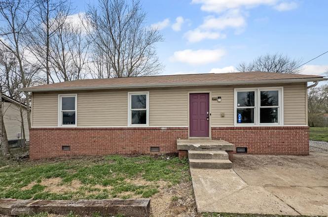 1488 Craig Dr, Clarksville, TN
