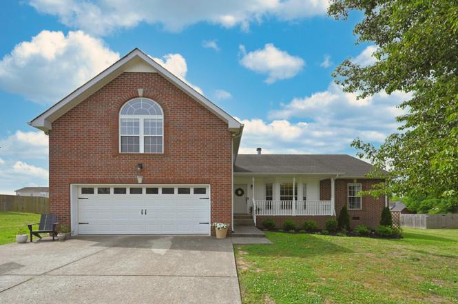 1004 Kiser Ave, Hendersonville, TN