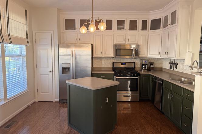 7277 Charlotte Pike #109, Nashville, TN