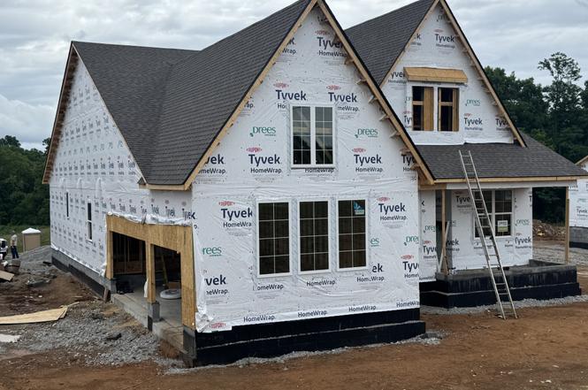 576 Baker Rd, Columbia, TN