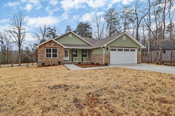 154 Adler Ln, Crossville, TN