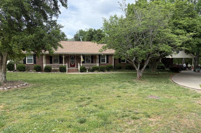 157 Paschal Dr, Murfreesboro, TN