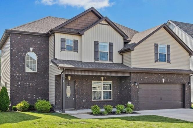 1325 Winterset Dr, Clarksville, TN