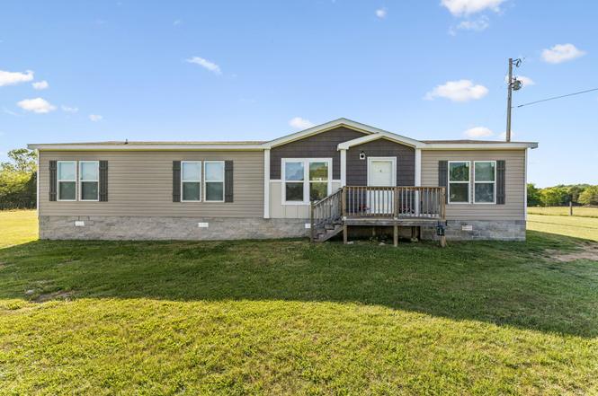 2089 Bear Creek Pike, Columbia, TN