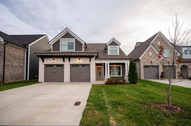 413 Spotted Saddle Ct, Murfreesboro, TN