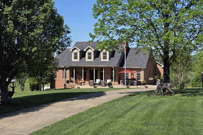 1838 Liberty Ln, Gallatin, TN
